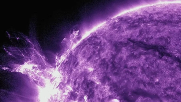 На Солнце произошла вспышка высшего балла